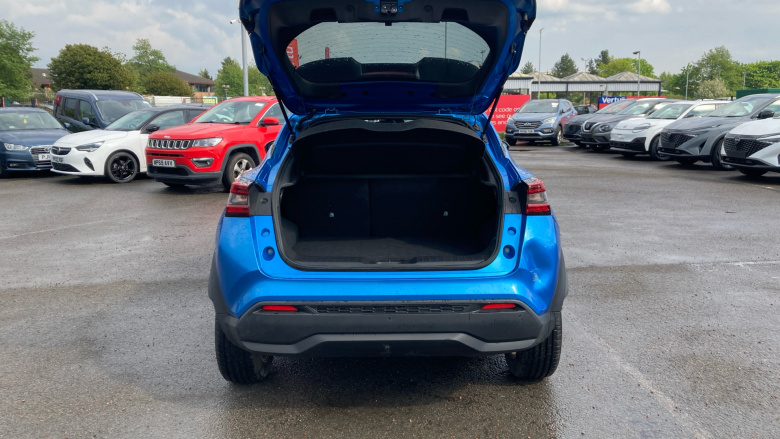 Nissan Juke 1.0 DiG-T 114 N-Connecta 5dr Petrol Hatchback